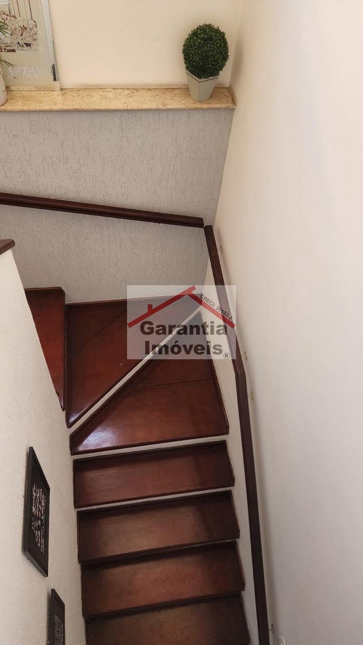 Casa à venda com 5 quartos, 1 suíte, 4 vagas e 198m² no Cipava, Osasco (SP) — foto 14 de 30