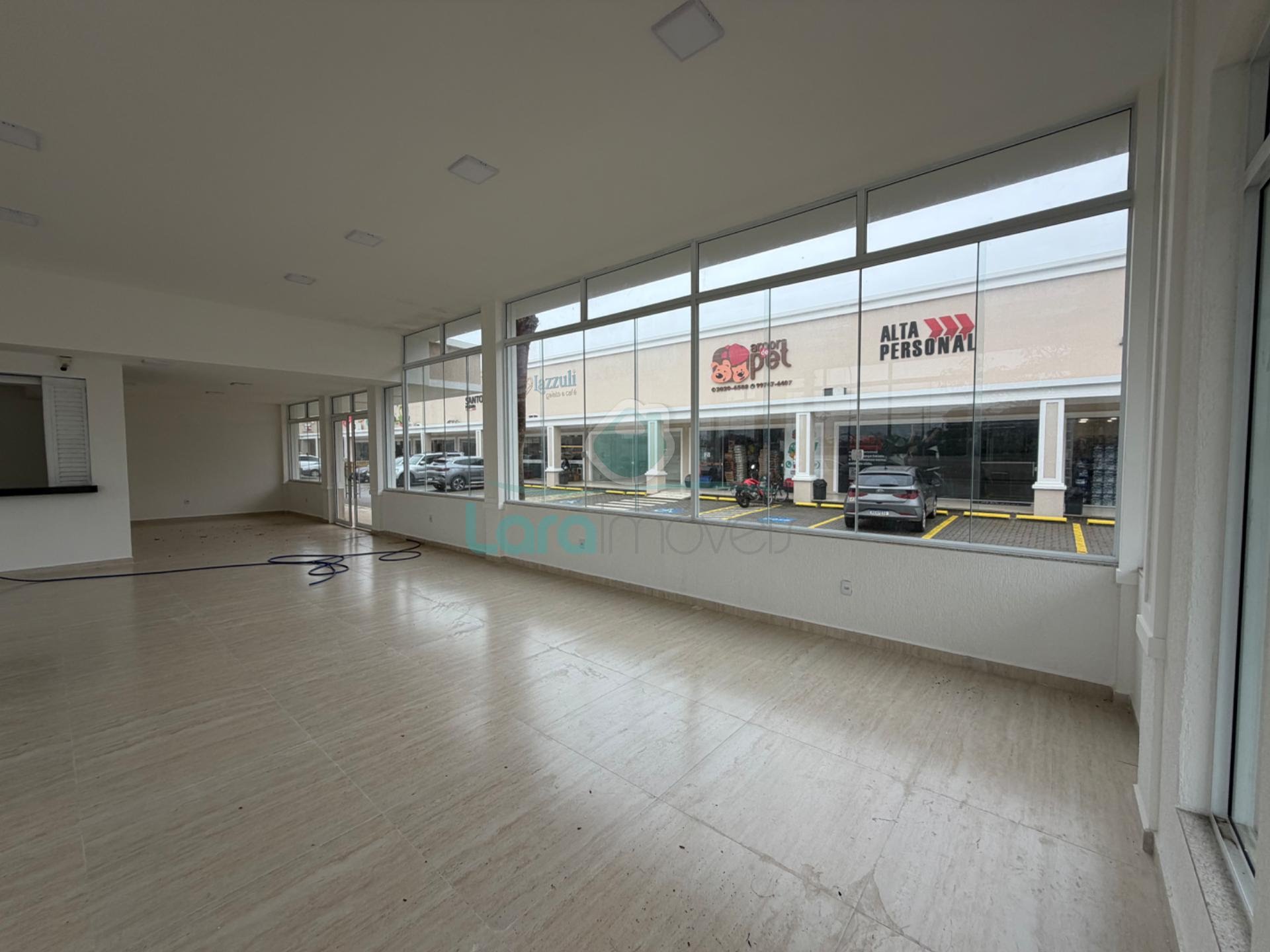 Comercial para alugar com 2 banheiros e 280m² no Lagoa, Macaé (RJ) — foto 26 de 30