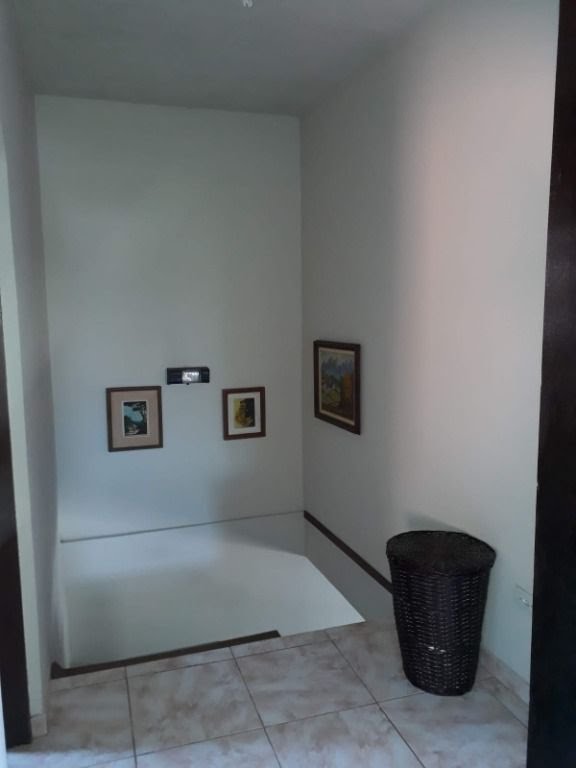 Casa à venda com 3 quartos, 1 suíte, 2 vagas e 160m² no Jardim Renata, Arujá (SP) — foto 16 de 20