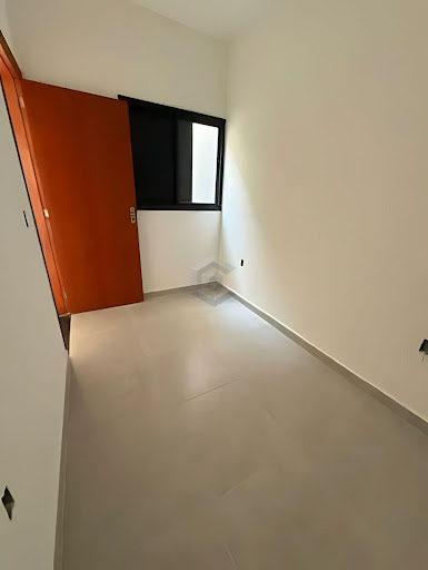 Casa à Venda em Éden, Sorocaba | 2 Dormitórios e 50m²