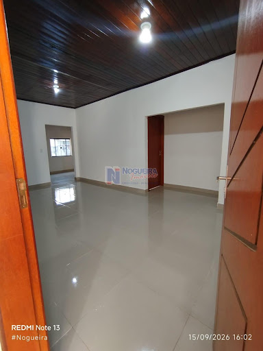 Casa em Nova Brasília, Ji-Paraná: 2 Dormitórios e 2 Banheiros
