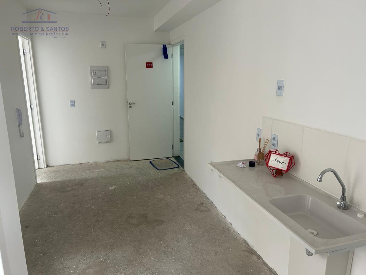 Sala e cozinha 