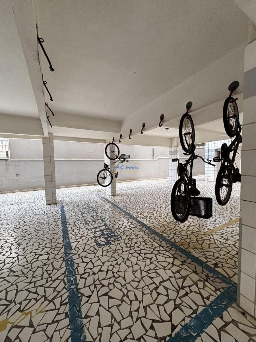 Apartamento à venda com 1 quarto, 1 banheiro, 1 vaga e 50m² no Aviação, Praia Grande (SP) — foto 16 de 18