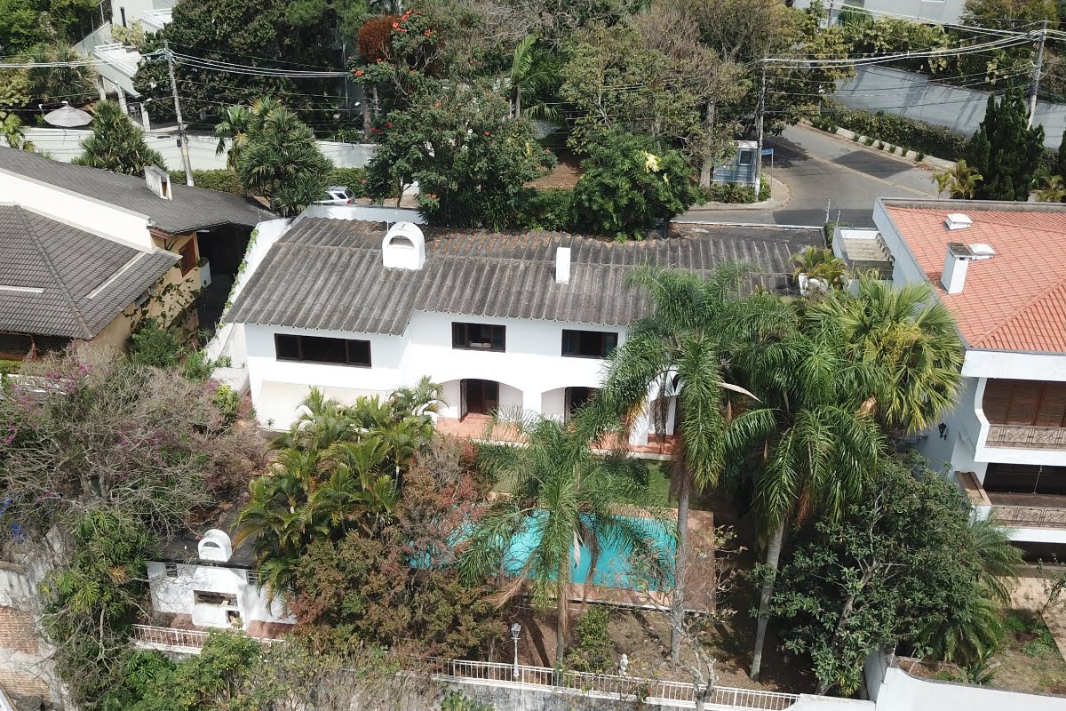 250e7529-1b61-481f-9638-5c88a7667884