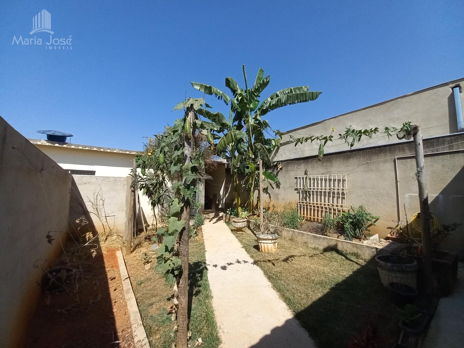 Casa à venda com 3 quartos, 1 banheiro, 2 vagas e 121m² no Nossa Senhora do Carmo, Sete Lagoas (MG) — foto 27 de 30