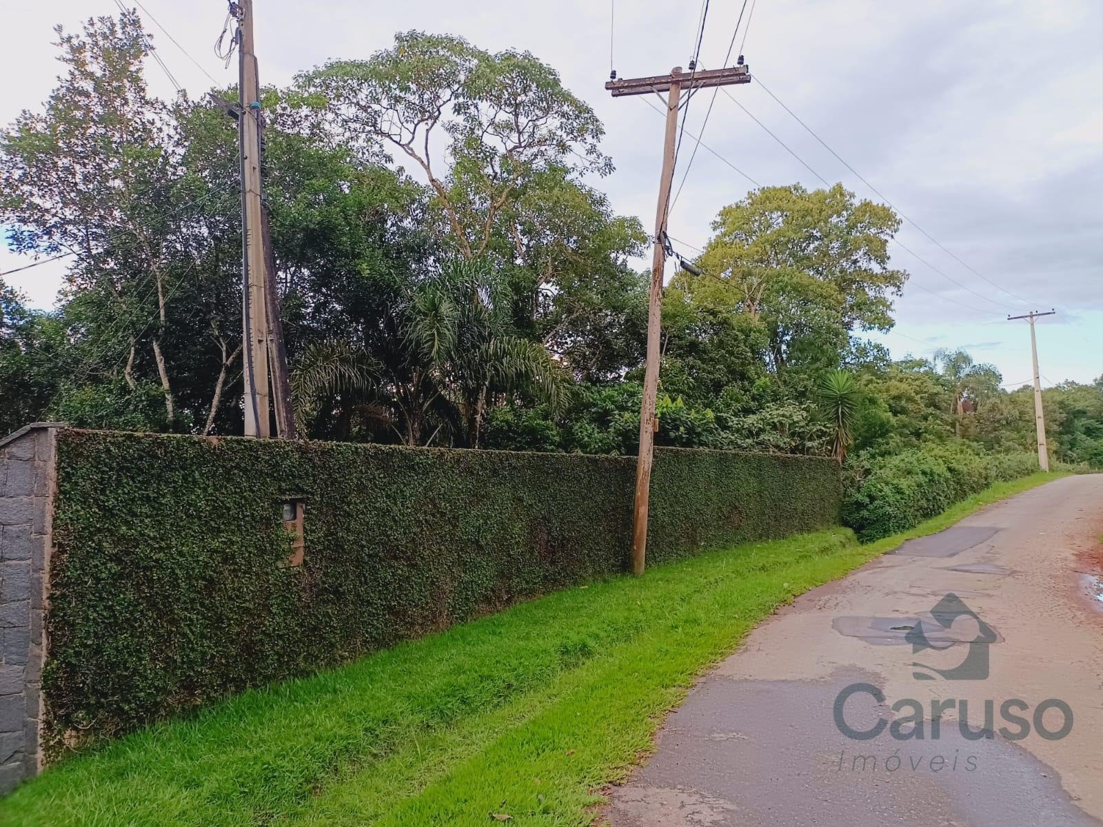 Terreno à venda com 1040m² de terreno no ., Arujá — foto principal