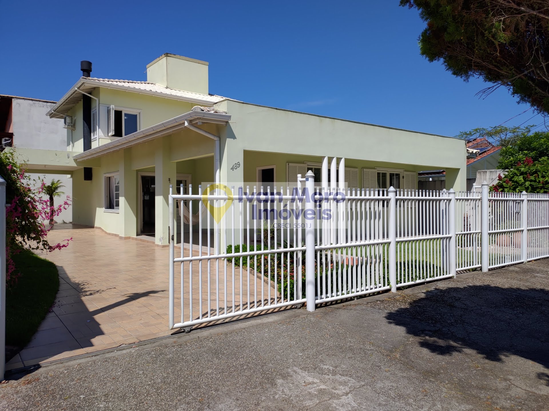 Casa para alugar com 4 quartos, 2 suítes, 3 vagas e 180m² no Daniela, Florianópolis (SC) — foto 4 de 30