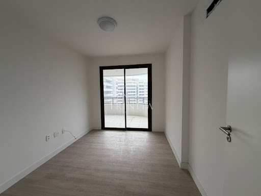 quarto-trinitaimobiliaria-elos-ilhapura