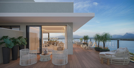 Apartamento à Venda em Piçarras, Guaratuba - 3 Suítes, 158m²
