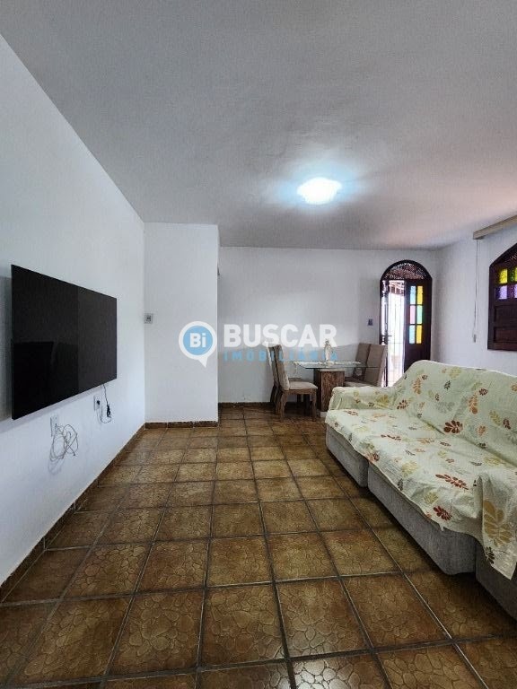 Casa à venda com 3 quartos, 1 suíte, 2 vagas e 242m² no Queimadinha, Feira de Santana (BA) — foto 3 de 16