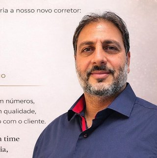 Corretor {{listing Broker().name}}