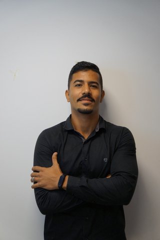 Corretor {{listing Broker().name}}