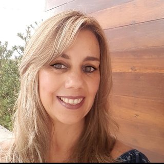 Corretor {{listing Broker().name}}