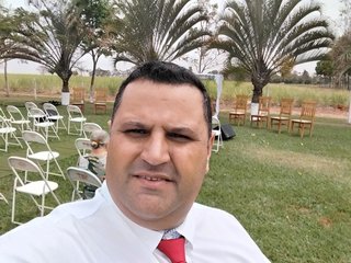 Corretor {{listing Broker().name}}