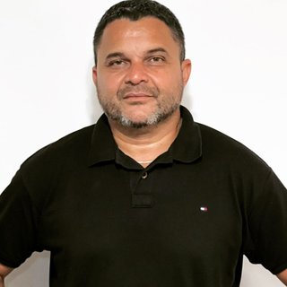 Corretor {{listing Broker().name}}