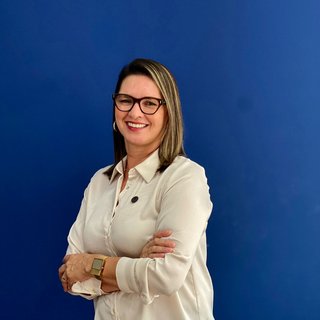 Corretor {{listing Broker().name}}