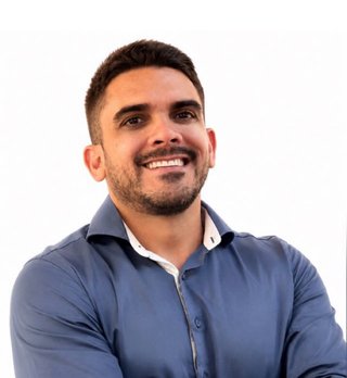 Corretor {{listing Broker().name}}