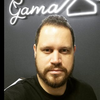 Corretor {{listing Broker().name}}