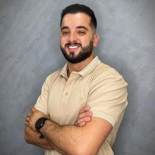 Corretor {{listing Broker().name}}