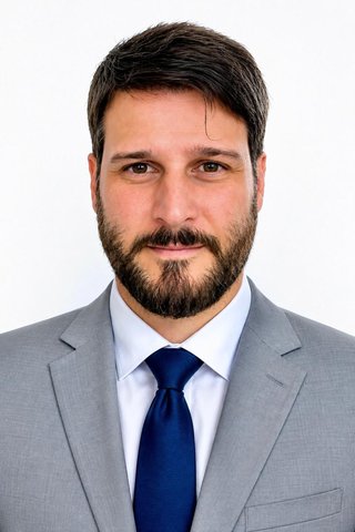 Corretor {{listing Broker().name}}