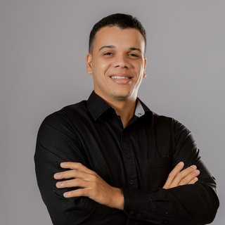 Corretor {{listing Broker().name}}