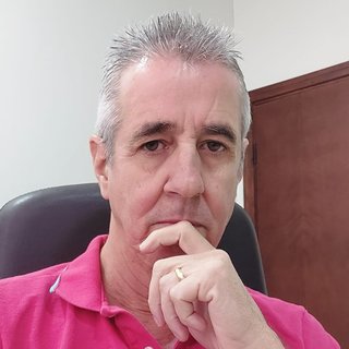 Corretor {{listing Broker().name}}