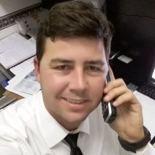 Corretor {{listing Broker().name}}