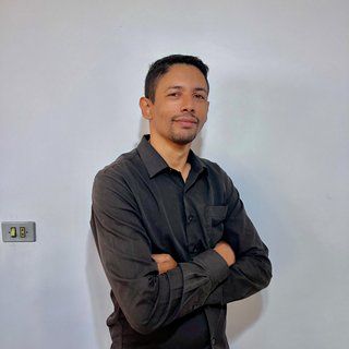 Corretor {{listing Broker().name}}