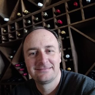 Corretor {{listing Broker().name}}