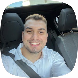 Corretor {{listing Broker().name}}