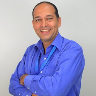Corretor {{listing Broker().name}}