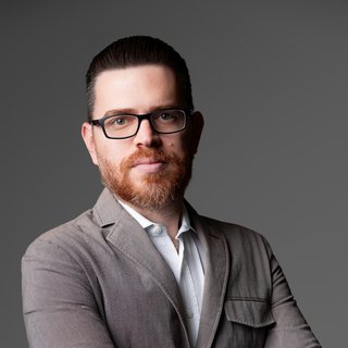 Corretor {{listing Broker().name}}