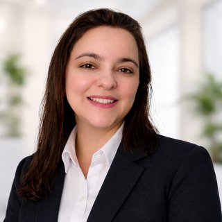 Corretor {{listing Broker().name}}