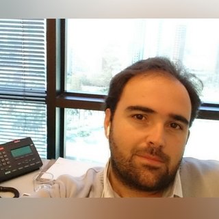 Corretor {{listing Broker().name}}