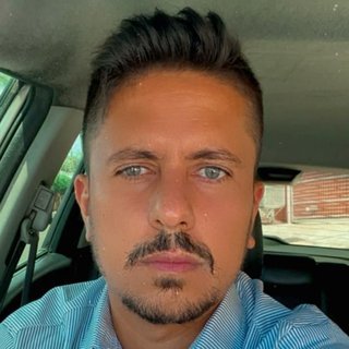 Corretor {{listing Broker().name}}