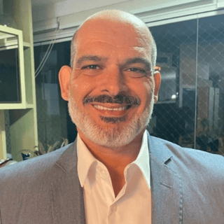 ROBERTO ANDRADE