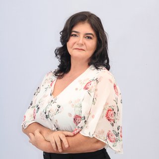 Corretor {{listing Broker().name}}