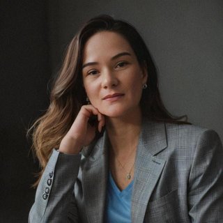 Corretor {{listing Broker().name}}