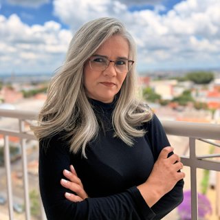 Corretor {{listing Broker().name}}