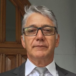 Corretor {{listing Broker().name}}
