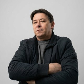 Corretor {{listing Broker().name}}