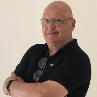 Corretor {{listing Broker().name}}