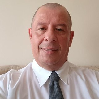 Corretor {{listing Broker().name}}