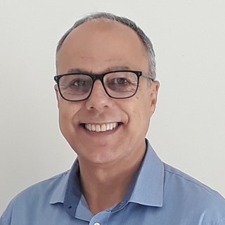 Corretor {{listing Broker().name}}