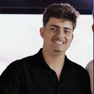 Corretor {{listing Broker().name}}