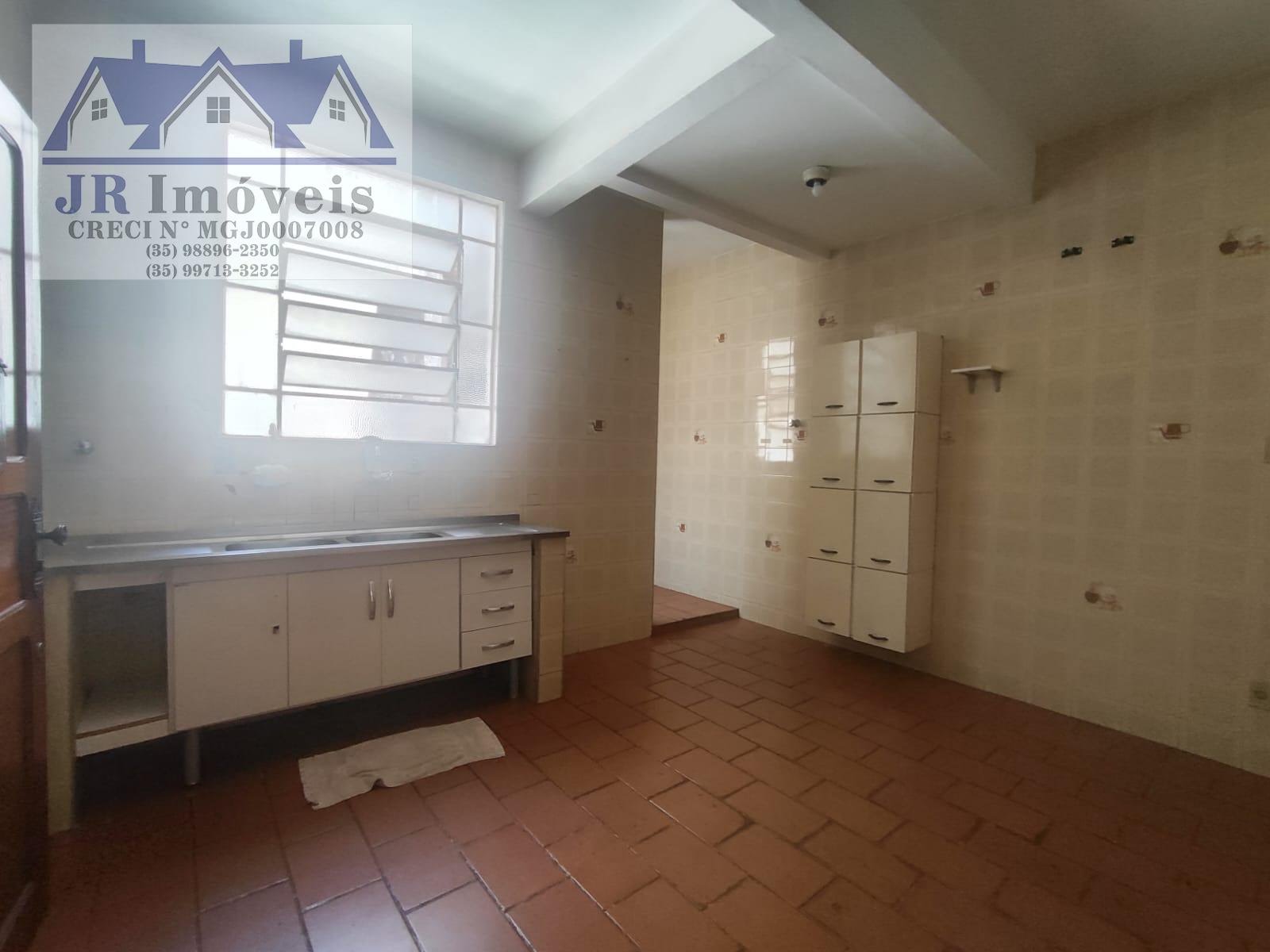 Apartamento à venda com 2 quartos, 1 banheiro e 100m² no Centro, Itajubá (MG) — foto 12 de 24