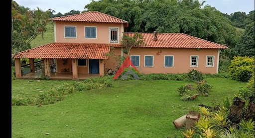Sítio produtivo em Lavras/MG