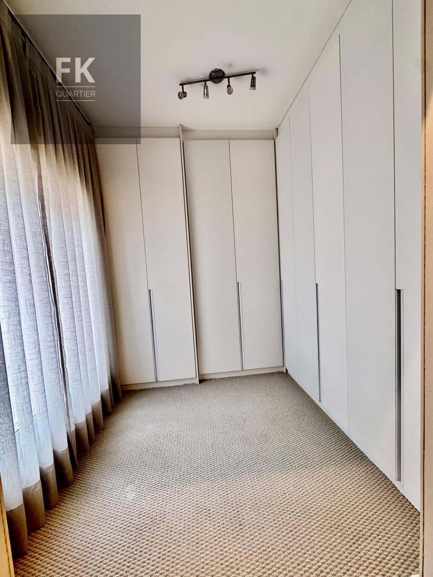 Casa para alugar com 4 quartos, 2 suítes, 4 vagas e 450m² no Alphaville, Santana de Parnaíba (SP) — foto 21 de 22