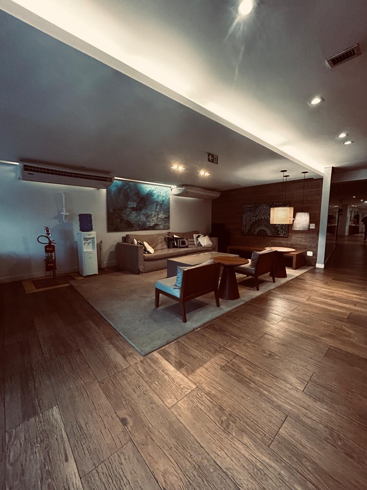 Apartamento para alugar com 1 quarto, 1 suíte, 1 vaga e 37m² no Pelinca, Campos dos Goytacazes (RJ) — foto 2 de 11