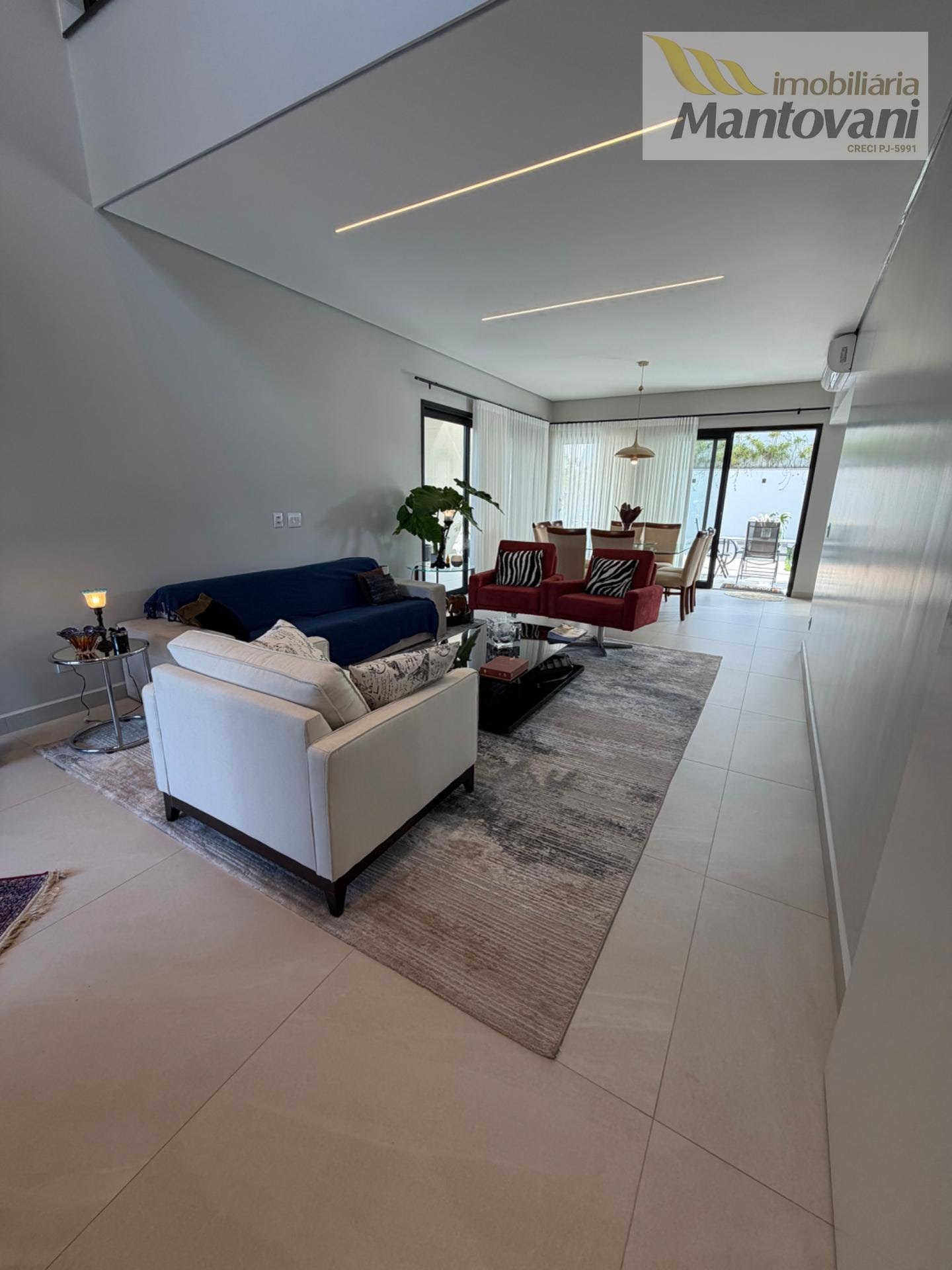 Casa à venda com 4 quartos, 3 suítes, 2 vagas e 450m² no Bosques do Junqueira, Tatuí (SP) — foto 7 de 30